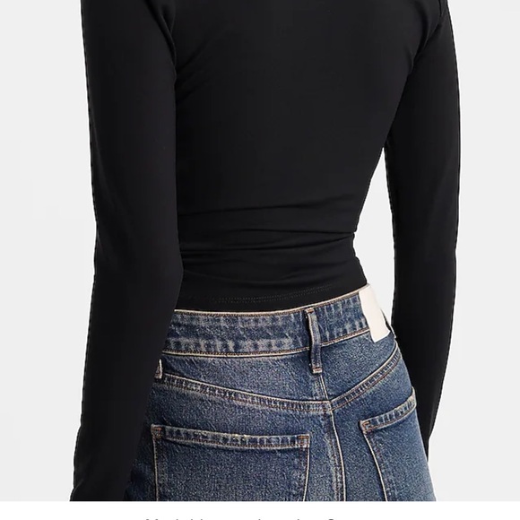 Express Black Asymmetrical Women's Top - Picture 3 of 5